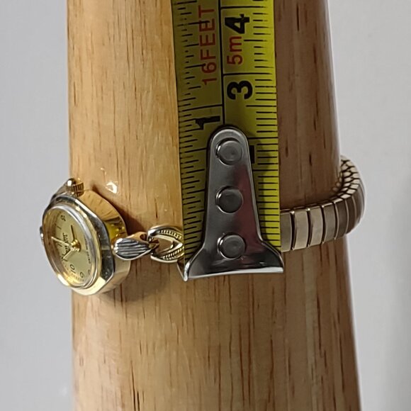Vintage 6 Inch Sharp Stretch Watch - Picture 10 of 11